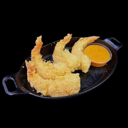 krewetki na&nbsp;czarnym tle